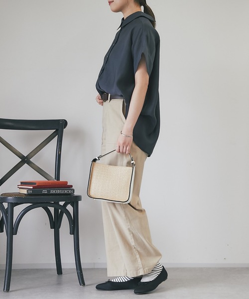 un dix cors(アンディコール)の「ドルマンシャツ(シャツ/ブラウス・レディース・チャコールグレー/オフホワイト/ブルー・FREE)」の20枚目の写真