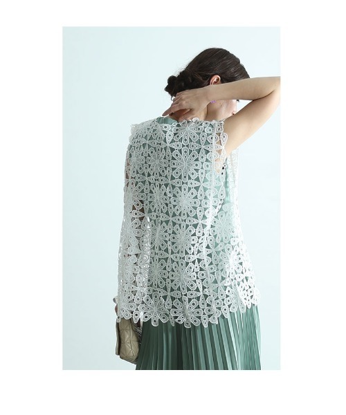 Sawa a la mode(サワアラモード)の「花レーストップス(Tシャツ/カットソー・レディース・ブラック/ホワイト・FREE)」の16枚目の写真