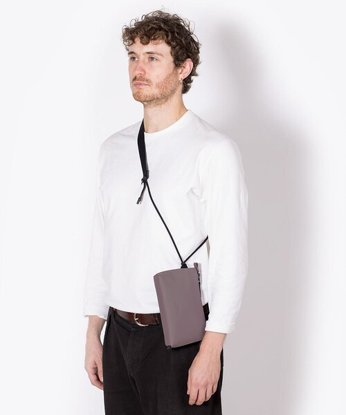 UCON ACROBATICS（ユーコンアクロバティックス）の「【UCON ACROBATICS/ユーコン・アクロバティックス】Otis Mini Shoulder Lotus（ショルダーバッグ・メンズ・ブラック/アイボリー/ラベンダー・FREE）」の17枚目の写真