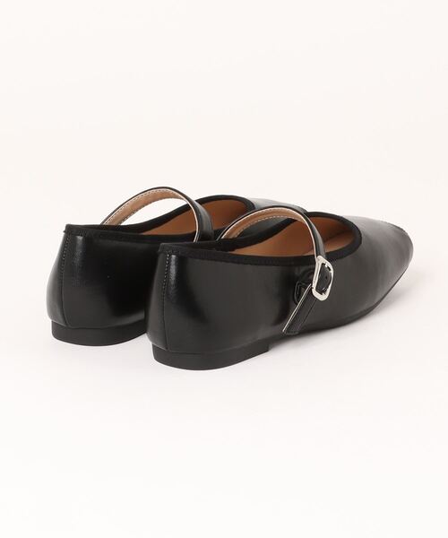 shoes365(シューズスリーシックスファイヴ)の「【shoes365】スクエアトゥのバックル付きパンプス(パンプス・レディース・ブラック/オフホワイト・23.0cm/23.5cm/24.0cm/24.5cm/25.0cm/22.5cm)」の3枚目の写真