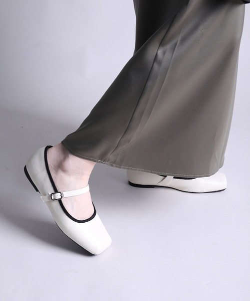 shoes365(シューズスリーシックスファイヴ)の「【shoes365】スクエアトゥのバックル付きパンプス(パンプス・レディース・ブラック/オフホワイト・23.0cm/23.5cm/24.0cm/24.5cm/25.0cm/22.5cm)」の8枚目の写真