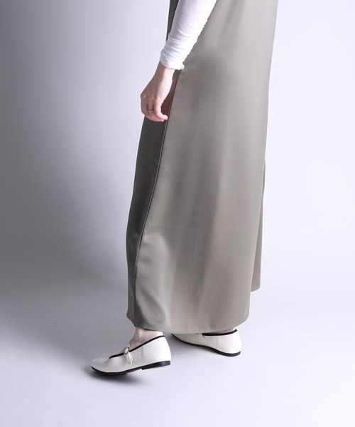shoes365(シューズスリーシックスファイヴ)の「【shoes365】スクエアトゥのバックル付きパンプス(パンプス・レディース・ブラック/オフホワイト・23.0cm/23.5cm/24.0cm/24.5cm/25.0cm/22.5cm)」の11枚目の写真