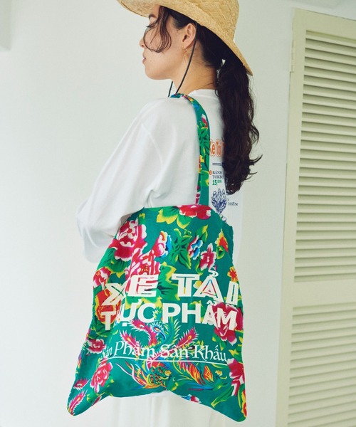 THEATRE PRODUCTS（シアタープロダクツ）の「フラワープリントトートバッグ（トートバッグ・レディース・グリーン/ブルー/レッド・FREE）」の12枚目の写真