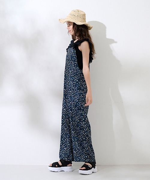 pom ponette junior（ポンポネットジュニア）の「【AMI】フラワーキャットサロペット（サロペット/オーバーオール・キッズ・ネイビー/ブラック・M/L）」の17枚目の写真