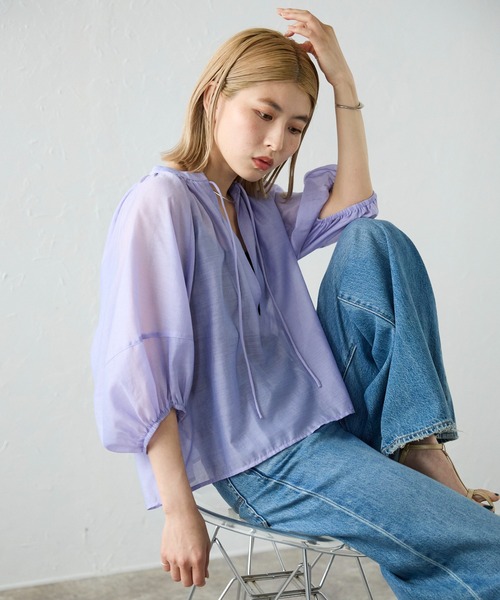 meilmada(メイルマダ)の「シアーランタンスリーブブラウス(シャツ/ブラウス・レディース・ラベンダー/ネイビー/オフホワイト/サックスブルー・MEDIUM)」の4枚目の写真