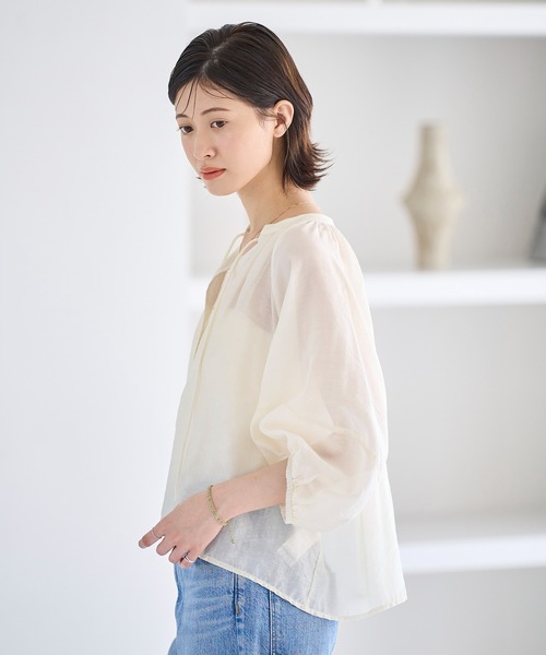 meilmada(メイルマダ)の「シアーランタンスリーブブラウス(シャツ/ブラウス・レディース・ラベンダー/ネイビー/オフホワイト/サックスブルー・MEDIUM)」の6枚目の写真
