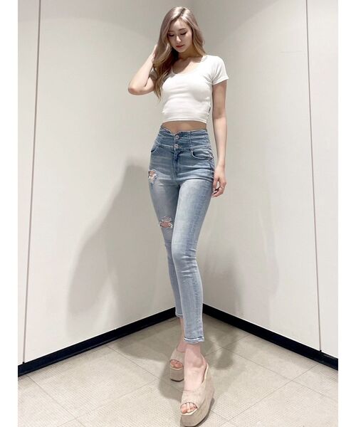 GYDA(ジェイダ)の「レオパードバックリボントップス(Tシャツ/カットソー・レディース・ブラック/オフホワイト・FREE)」の8枚目の写真