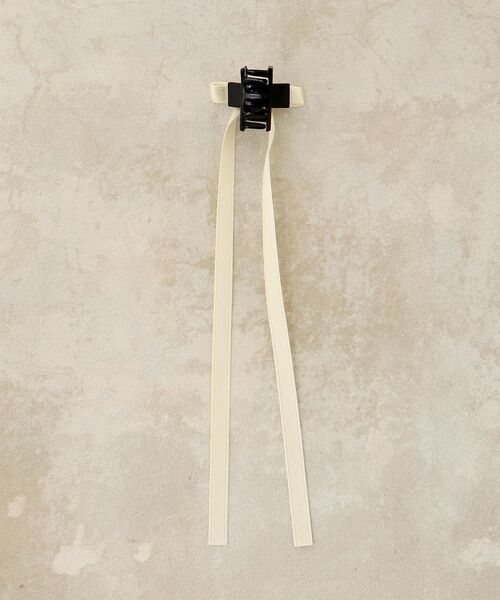 MAJESTIC LEGON（マジェスティックレゴン）の「プチリボンヘアクリップ（バレッタ/ヘアクリップ・レディース・アイボリー/ブラック・FREE）」の6枚目の写真