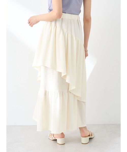 earth music&ecology(アースミュージックアンドエコロジー)の「カットティアードスカート(スカート・レディース・ブラック/ラベンダー/アイボリー・FREE)」の9枚目の写真