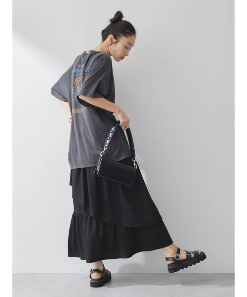 earth music&ecology(アースミュージックアンドエコロジー)の「カットティアードスカート(スカート・レディース・ブラック/ラベンダー/アイボリー・FREE)」の5枚目の写真