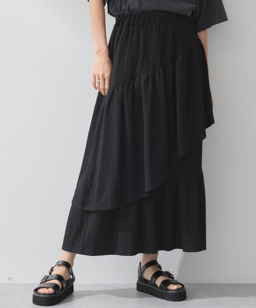 earth music&ecology(アースミュージックアンドエコロジー)の「カットティアードスカート(スカート・レディース・ブラック/ラベンダー/アイボリー・FREE)」の3枚目の写真