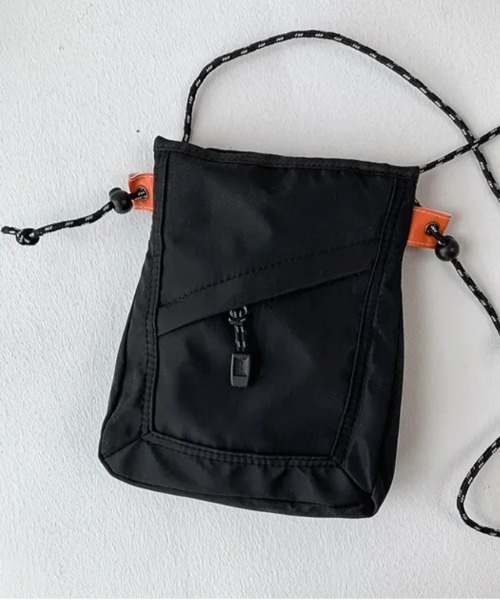 STYLE NUMBER(スタイルナンバー)の「【 STYLE NUMBER / スタイルナンバー 】 マルチ スマホ ショルダー(ショルダーバッグ・レディース・ブラック/ブルーグレー/オフホワイト・FREE)」の4枚目の写真