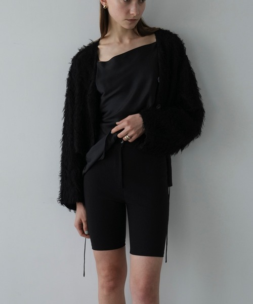 CLANE（クラネ）の「RIB STRIPE BIKER SHORTS（その他パンツ・レディース・ブラック/アイボリー・1/2）」の3枚目の写真