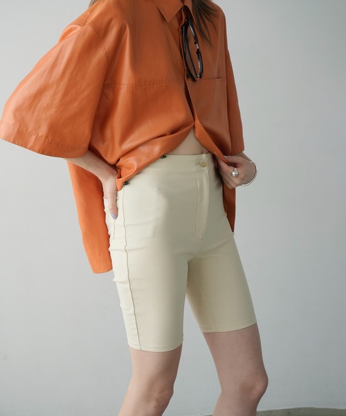 CLANE（クラネ）の「RIB STRIPE BIKER SHORTS（その他パンツ・レディース・ブラック/アイボリー・1/2）」の15枚目の写真