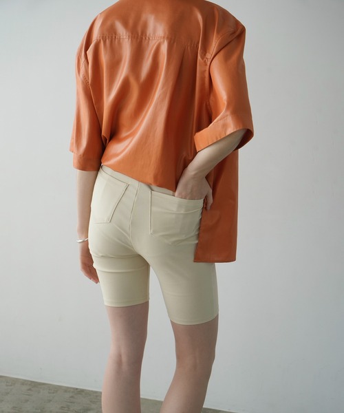 CLANE（クラネ）の「RIB STRIPE BIKER SHORTS（その他パンツ・レディース・ブラック/アイボリー・1/2）」の16枚目の写真