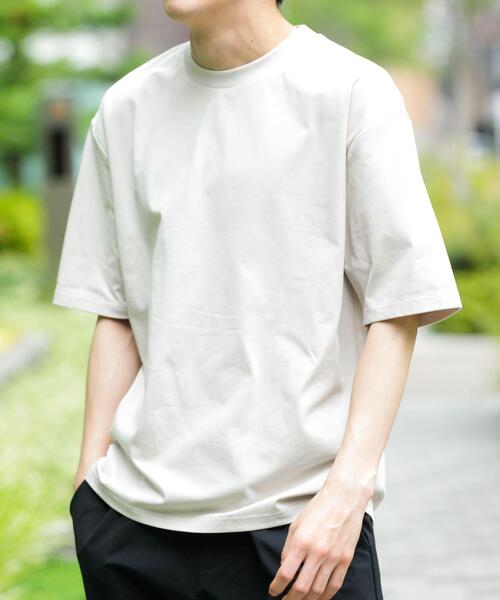 ITEMS URBANRESEARCH（アイテムズ アーバンリサーチ）の「『吸水速乾/接触冷感/UVカット』SORONA多機能 クルーネックTシャツ（Tシャツ/カットソー・メンズ・ベージュ系その他/グリーン/オフホワイト/チャコールグレー・MEDIUM/LARGE）」の13枚目の写真
