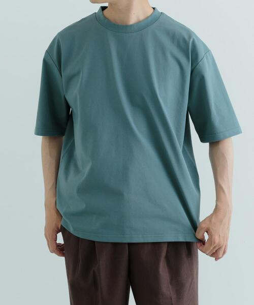 ITEMS URBANRESEARCH（アイテムズ アーバンリサーチ）の「『吸水速乾/接触冷感/UVカット』SORONA多機能 クルーネックTシャツ（Tシャツ/カットソー・メンズ・ベージュ系その他/グリーン/オフホワイト/チャコールグレー・MEDIUM/LARGE）」の19枚目の写真