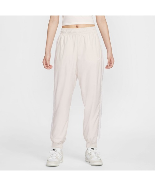 NIKE（ナイキ）の「ナイキ NIKE ナイキ  NSW OTG UV エッセンシャル ウーブン パンツ MR（その他パンツ・レディース・ライトベージュ/ブラック/ホワイト・M/L）」の12枚目の写真