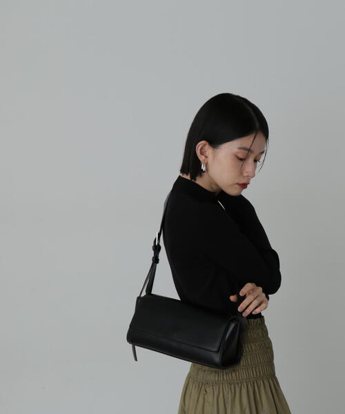 N.(N. Natural Beauty Basic)(エヌエヌナチュラルビューティーベーシック)の「総針ボトルネック長袖ニット(ニット/セーター・レディース・ブラウン/オレンジ/ブラック/オフホワイト・MEDIUM)」の5枚目の写真