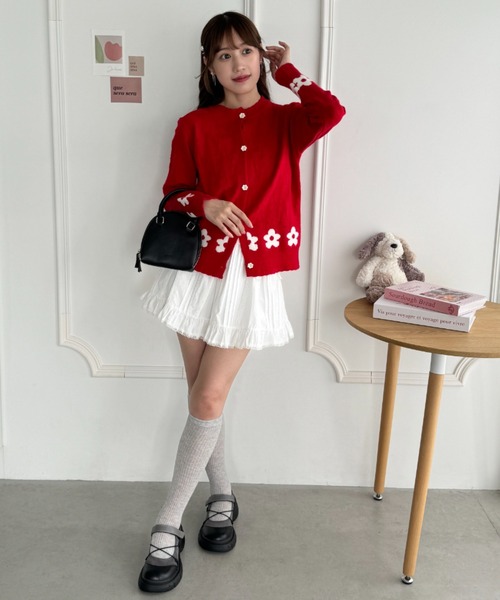 Loueme（ルエム）の「フラワージャガードカーディガン（カーディガン/ボレロ・レディース・レッド/ブラック/ライトブルー・FREE）」の8枚目の写真