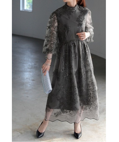 HUG.U（ハグユー）の「袖あり。ボレロ・ネックレス要らずな『結婚式ワンピ』（ワンピース・レディース・ネイビー/ラベンダー/ライトベージュ/ブラック・M/L/XL）」の8枚目の写真