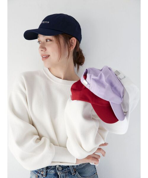 Ungrid（アングリッド）の「エンブロイダリーロゴキャップ（キャップ・レディース・オフホワイト/レッド/ネイビー/パープル・FREE）」の9枚目の写真
