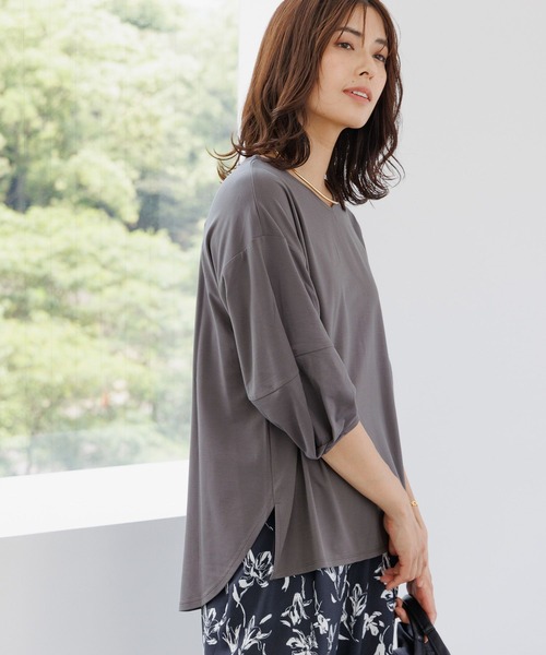 Elura（エルーラ）の「ドレスアップ袖コンVネックプルオーバー/144238（Tシャツ/カットソー・レディース・チャコールグレー/ネイビー/ホワイト・LARGE/MEDIUM）」の4枚目の写真