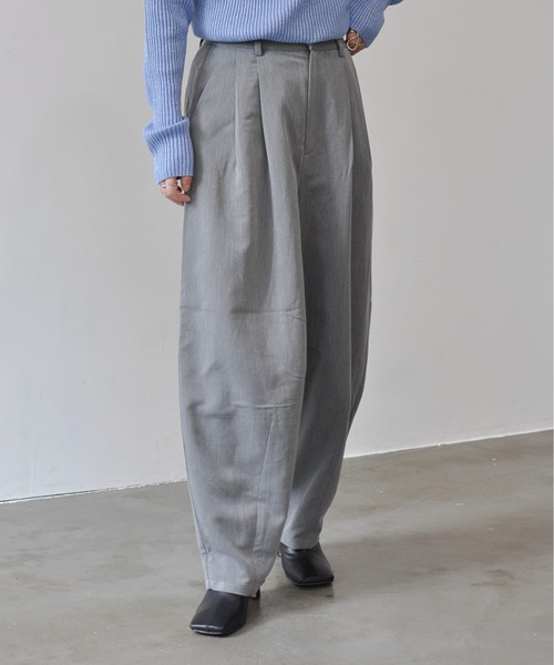 Meli rich（メリーリッチ）の「タックカーブスラックス（スラックス・レディース・グレー/チャコールグレー/ブラック/ベージュ・FREE）」の12枚目の写真