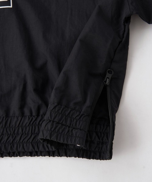 FILA（フィラ）の「シルエット調整可能ハーフジップジャケット（ジャージ・キッズ・ホワイト/ブラック/グレー・130/140/150/160/170）」の9枚目の写真