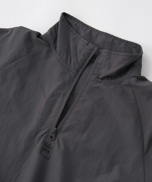 FILA（フィラ）の「シルエット調整可能ハーフジップジャケット（ジャージ・キッズ・ホワイト/ブラック/グレー・130/140/150/160/170）」の14枚目の写真