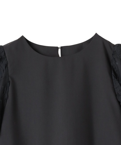 QUEENS COURT（クイーンズコート）の「袖チュールバルーンチュニック≪洗濯機で洗える≫（チュニック・レディース・ホワイト/グリーン/ブラック・M）」の18枚目の写真