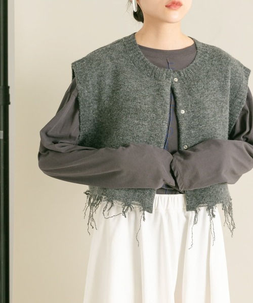 KBF(ケイビーエフ)の「ダメージショートベスト(ベスト・レディース・イエロー/グレー・ONE)」の7枚目の写真