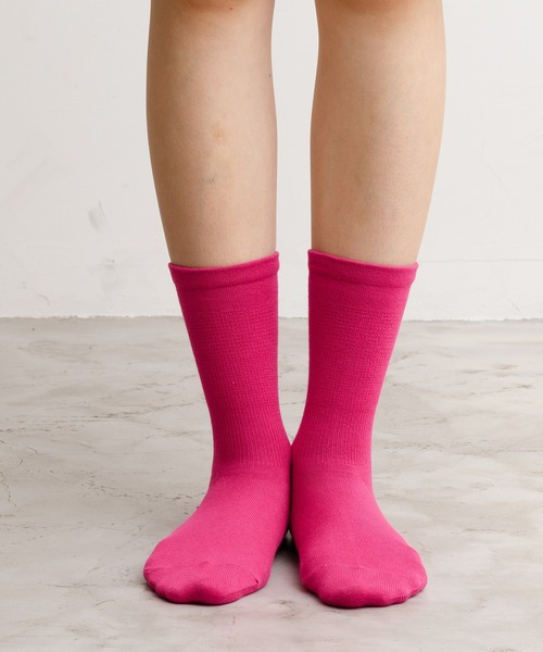 rasox(ラソックス)の「rasox(ラソックス)/ ベーシックシアー・クルー(ソックス/靴下・レディース・カーキ/ロイヤルブルー/ホワイト/コーラルピンク/チャコールグレー/ブラック/レッド/ライム・MEDIUM/SMALL/LARGE)」の15枚目の写真