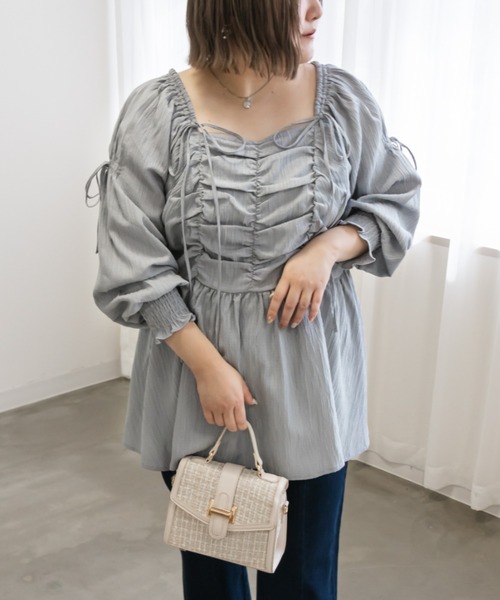 CLETTE(クレット)の「リボン使いスクエアネックブラウス(シャツ/ブラウス・レディース・ピンク/アイボリー/ブルーグレー/ブラック・LL/3L/4L)」の13枚目の写真