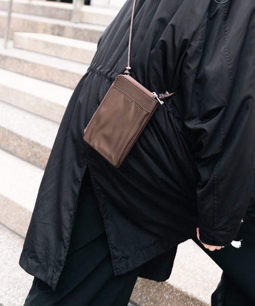 【LOOKPLE】SOMEWHERE MINI SHOULDER BAG ミニショルダーバッグ cii（シー）の「Mini shoulder bag/ミニショルダーバッグ