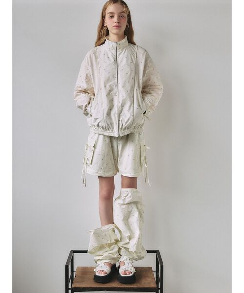 CALNAMUR（カルナムール）の「3D FLOWER SPORTS SANDALS/3Dフラワースポーツサンダル（サンダル・レディース・ブラック/ホワイト・SMALL/MEDIUM/LARGE）」の12枚目の写真