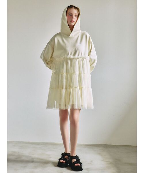 CALNAMUR（カルナムール）の「3D FLOWER SPORTS SANDALS/3Dフラワースポーツサンダル（サンダル・レディース・ブラック/ホワイト・SMALL/MEDIUM/LARGE）」の10枚目の写真