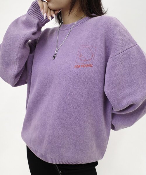 WHO'S WHO gallery（フーズフーギャラリー）の「【WEB限定】(UNISEX/ユニセックス)トーキョーガールニット（ニット/セーター・レディース・パープル/ライトグレー/ブラック・MEDIUM/LARGE）」の14枚目の写真