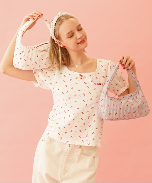 MILKFED.(ミルクフェド)の「CHERRY PATTERN HAND BAG(ハンドバッグ・レディース・グレー/オフホワイト・ONE SIZE)」の14枚目の写真