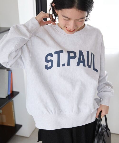 AMERICAN HOLIC（アメリカンホリック）の「ST.PAULロゴスウェット（スウェット・レディース・チャコールグレー/サックスブルー/ピンク/ホワイト系その他・M/L）」の6枚目の写真