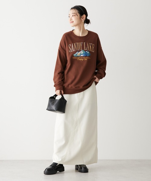 AMERICAN HOLIC(アメリカンホリック)の「刺繍裏毛プルオーバー(スウェット・レディース・オフホワイト/杢グレー/ブラウン・FREE)」の15枚目の写真