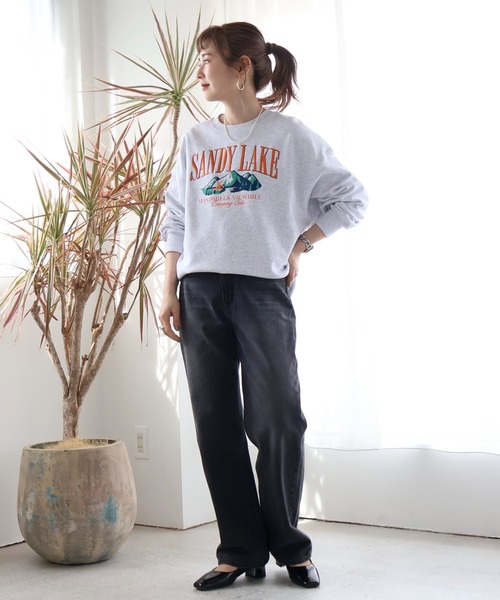 AMERICAN HOLIC(アメリカンホリック)の「刺繍裏毛プルオーバー(スウェット・レディース・オフホワイト/杢グレー/ブラウン・FREE)」の18枚目の写真