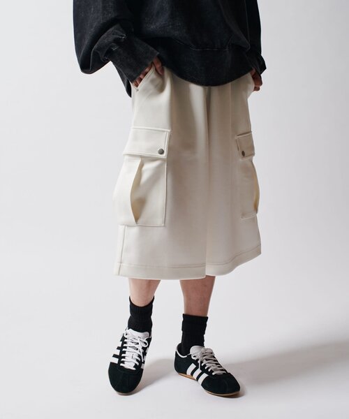 Lui's(ルイス)の「【Neucon/ニューコン】ダンボールカーゴショーツ(その他パンツ・メンズ・ブラック/ホワイト・2/1)」の14枚目の写真