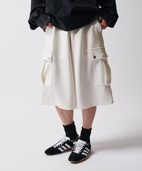 Lui's（ルイス）の「【ITTI×Lui's】Exclusive JOGGER SLACKS/GABA