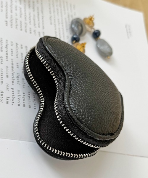 NOLITA LABORATORY(ノリータラボラトリー)の「【 NOLITA / ノリータ 】レザータイプ ハート型 バッグチャーム キーリング キーホルダー 小物入れ フェイクレザー シボ ハート チャーム コインケース(チャーム・レディース・レッド/アイボリー/ブラック/シルバー・FREE)」の9枚目の写真