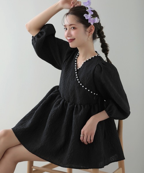 MERAKI（メラキ）の「シアージャガードパールブラウス（シャツ/ブラウス・レディース・ホワイト/ブルー/ピンク/ブラック・FREE）」の2枚目の写真