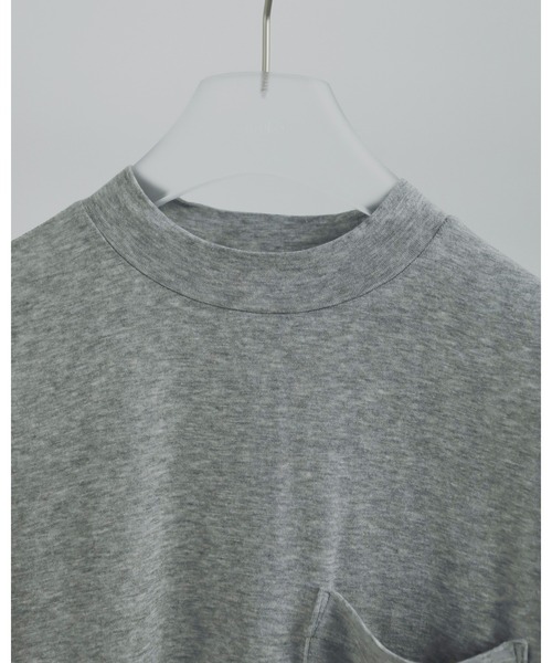 anuke（アンヌーク）の「Pocket Over T-shirts（Tシャツ/カットソー・レディース・ブラウン/ホワイト/ネイビー/グレー・FREE）」の12枚目の写真