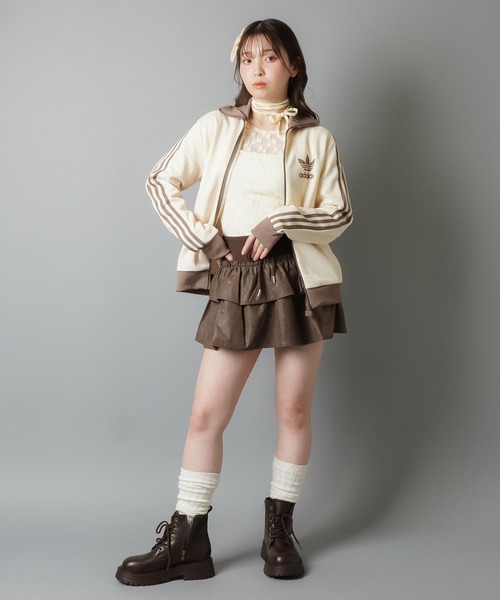 adidas(アディダス)の「【adidas/アディダス】ベッケンバウアートラックジャケット/ジャージ(ジャージ・レディース・サックスブルー/オフホワイト/ベージュ・L)」の12枚目の写真