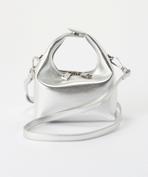 LE TALON(ルタロン)の「SINBONO/シンボノ Vienna(ショルダーバッグ・レディース・ブラック/シルバー・FREE)」の2枚目の写真