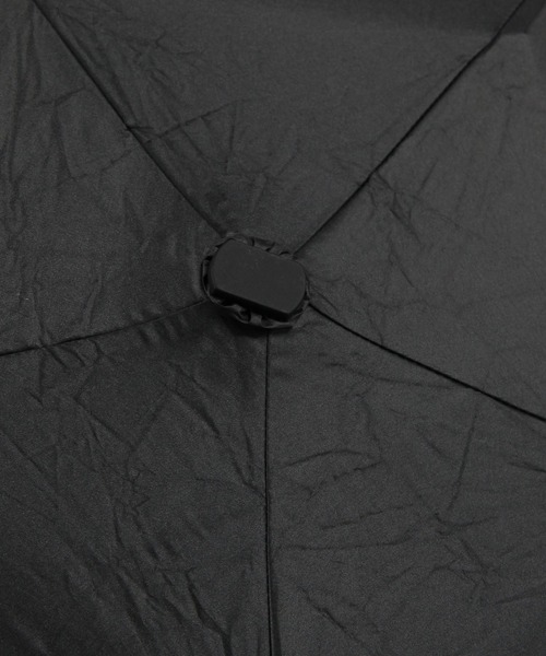 GLOBAL WORK（グローバルワーク）の「遮光バックプロテクト傘/ 283558（折りたたみ傘・レディース・ブラック/パープル系その他2/ホワイト系その他/ベージュ・FREE）」の13枚目の写真